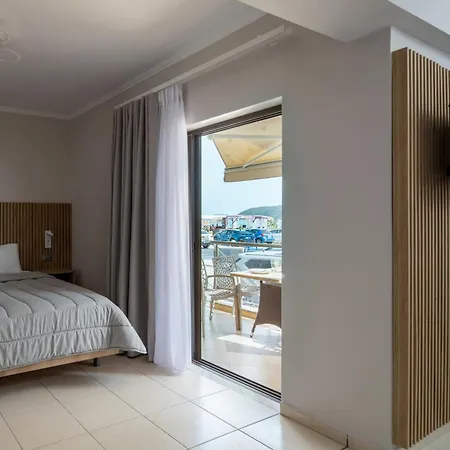 House Kostas On The Aparthotel