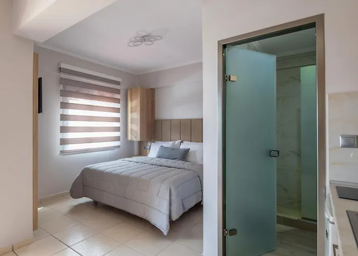 Aparthotel House Kostas On The Sarti