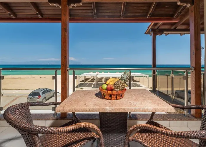 Aparthotel House Kostas On The Sarti