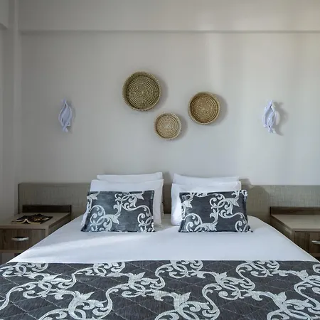 Aparthotel House Kostas On The