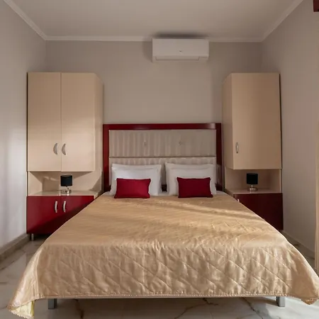 House Kostas On The Aparthotel