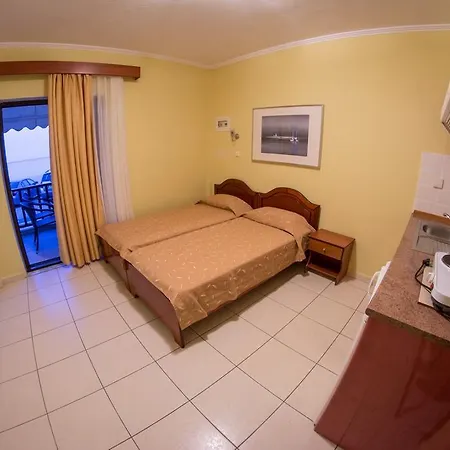 House Kostas On The Aparthotel *