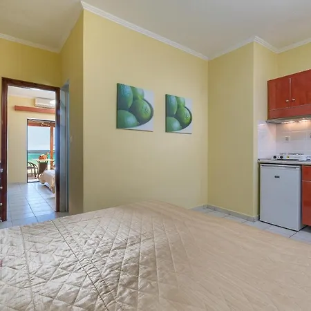 Aparthotel House Kostas On The