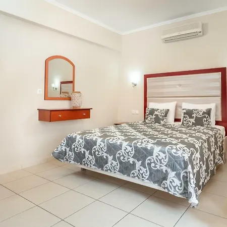 Aparthotel House Kostas On The Sarti