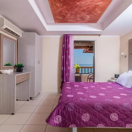 Aparthotel House Kostas On The