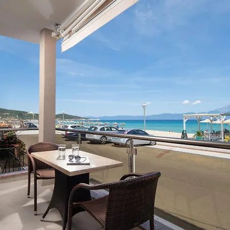 Aparthotel House Kostas On The