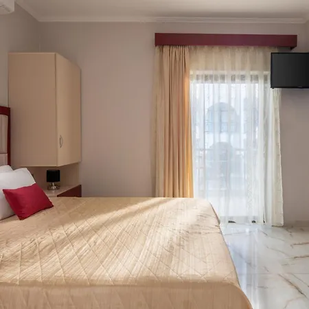 Aparthotel House Kostas On The *