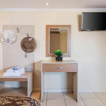 House Kostas On The شقة فندقية *