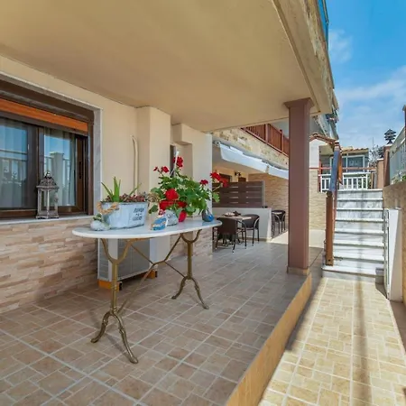 House Kostas On The *